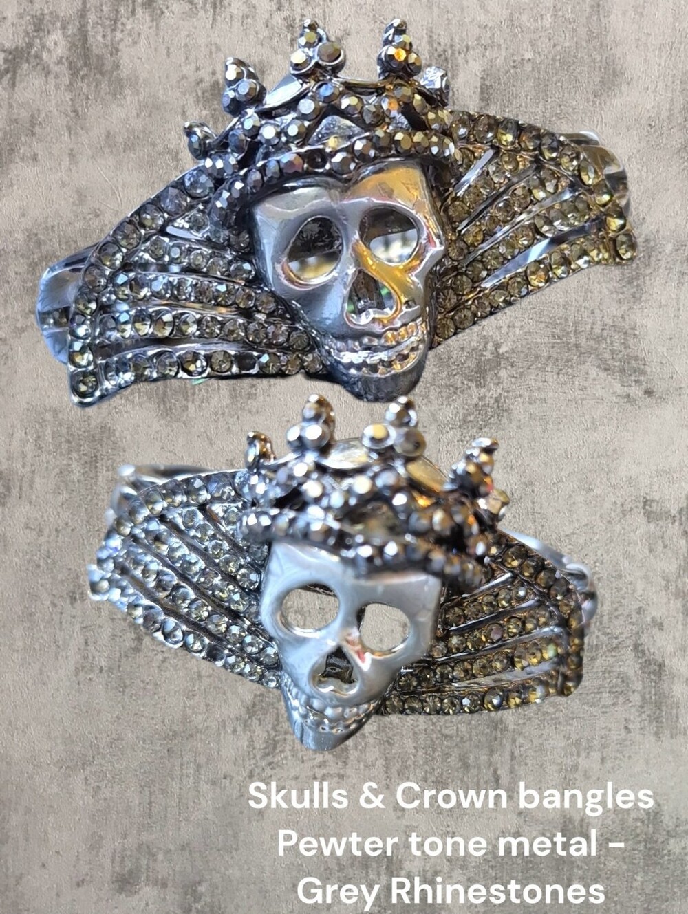 💀Skull Crown 👑Bangle Bracelet - Grey Rhinestones 💀 Pewter Metal